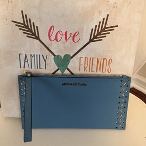 NWT Michael Kors Wristlet